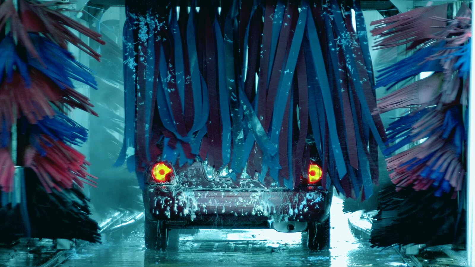 Car wash subscriptions: how number plate recognition runs unmanned memberships